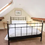 Cliff Holiday home